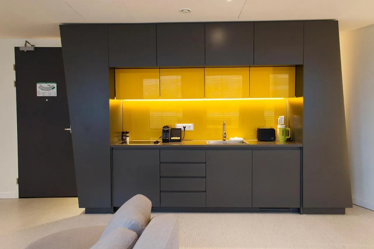 *** מלון דירות B-Aparthotel City West הולנד